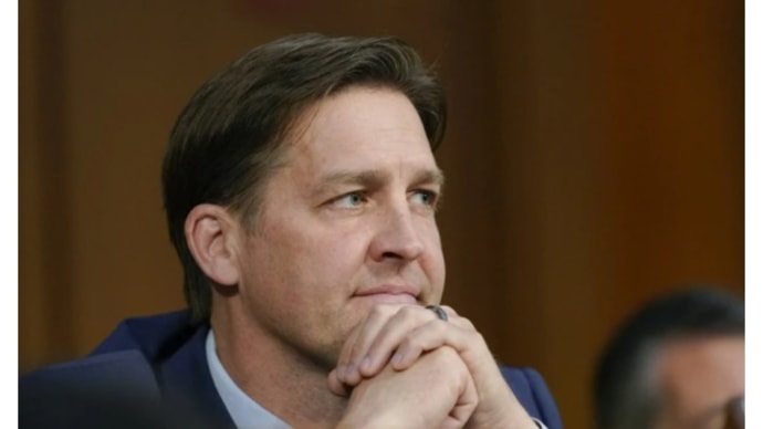 反トランプ派【相次ぎ政界去る】ベン・サス上院議員、任期4年以上残し辞職へ！トランプ復帰間近で【国家反逆罪】で逮捕恐れ？11月の中間選挙はなく！