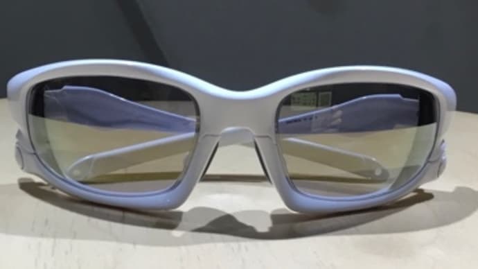 2025年5月29日(木) Oakley SplitJacketの度付きレンズ交換をさせて頂きました。