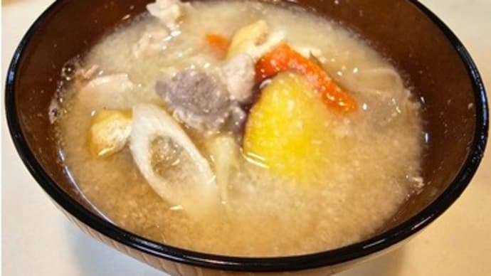酒粕入り豚汁
