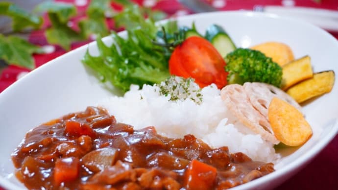 みんな大好き♪ポークカレー&アボカドサラダ にんじんドレッシング♪