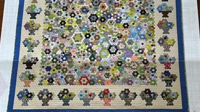 モダンと伝統と花のキルト展