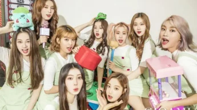 The power to cheer up the world (MOMOLAND)
