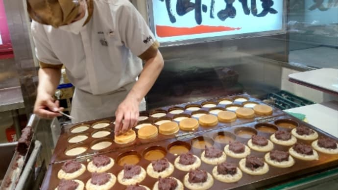 大判焼き?回転焼き?今川焼き?いえいえ御座候でしょ