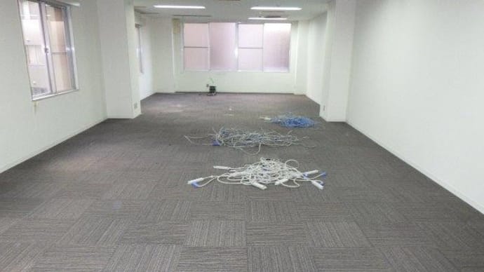 まいど 原状回復工事です その8 またしても重労働!タイルカーペット貼り替え ビフォーアフター