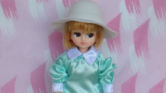 リカちゃん&きらちゃんx襟付きワンピース&ドット柄ワンピース