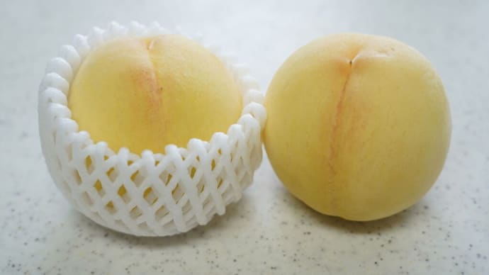 白桃の頂き物