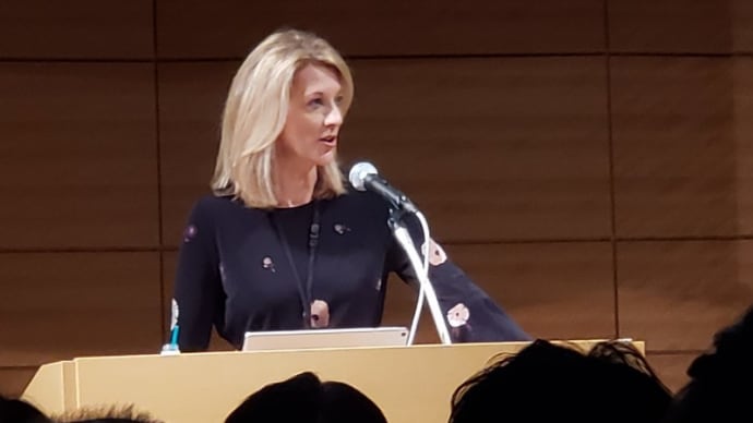 MMT提唱者ケルトン教授の講演