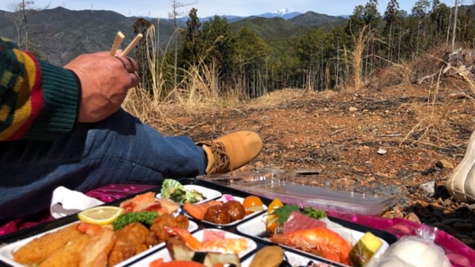 御嶽山を眺め お弁当
