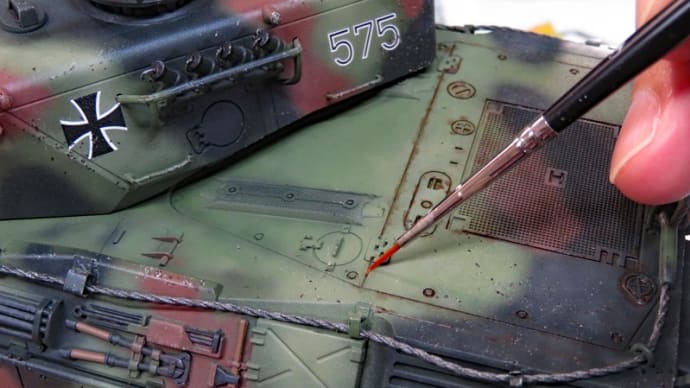 LEOPARD 1 A4 1/35 タミヤ #12 スミ入れ