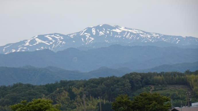 浅井畷(なわて)古戦場跡と白山(はくさん)眺望の木場潟(きばがた)を巡る路