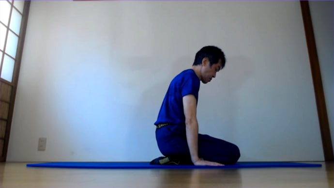 「正座で体を持ち上げる」アレクサンダーYOGA講座771回目