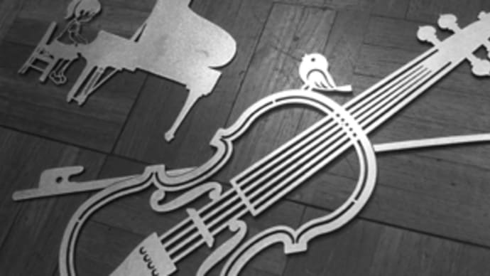 Violin Piano Lesson 様 の壁面看板を製作中!