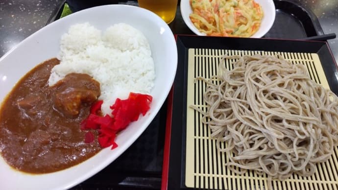 |M3081|立ち食い巡礼:羽田空港JAL側搭乗エリア『JAL PLAZA羽田空港7番スナック』でJALファーストクラスのカレー、芝大門更科布屋監修のせいろそば、かき揚げ、全部美味しかったです!