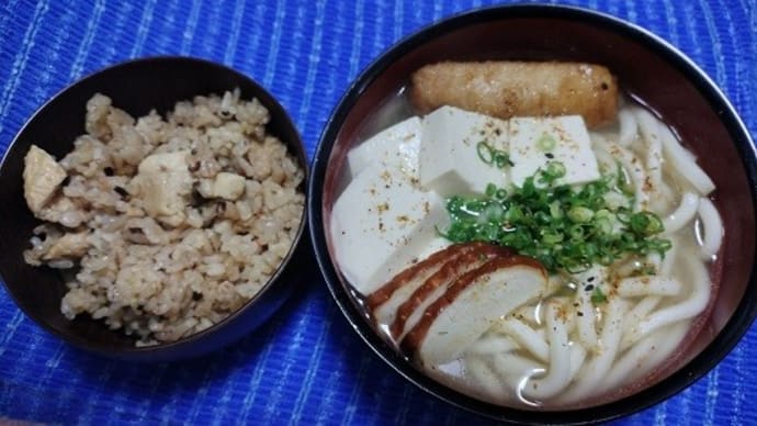 【12/03晩御飯】フカヒレスープうどん&桜島鶏釜飯、お馴染の組み合わせなんだね:D