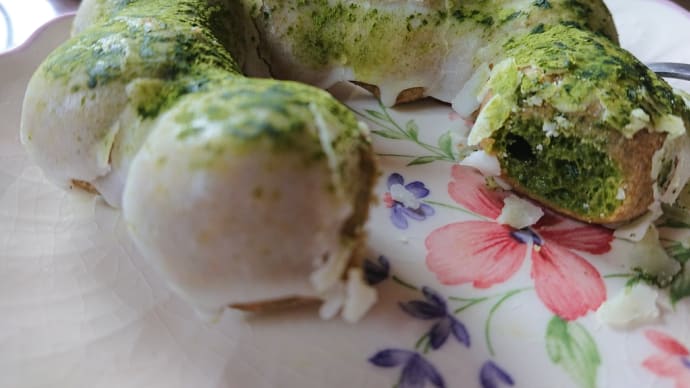 おやつを食べながら・・・