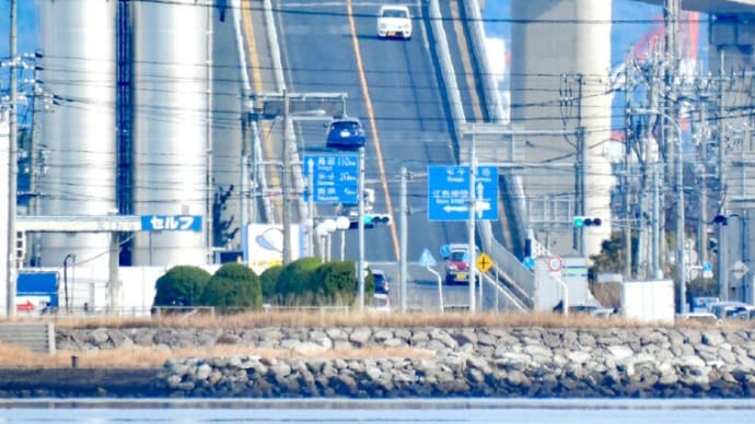 ベタ踏み坂