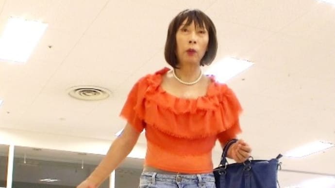 サイドファスナー ショートパンツ