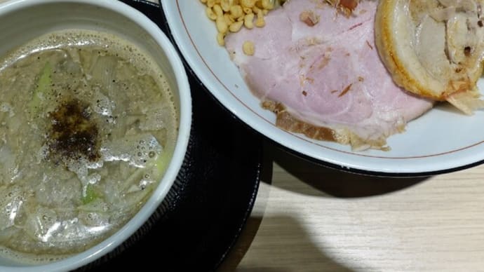 【限定】背脂煮干ウイングつけ麺@麺 鍾馗