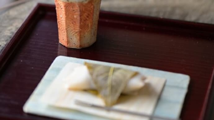 湯呑で抹茶