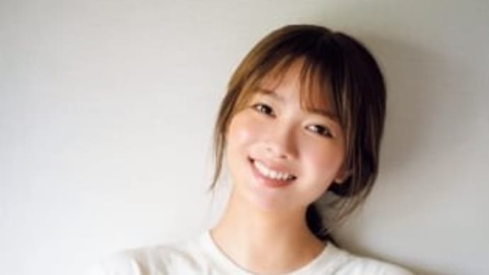 櫻坂46田村保乃、リラックススタイルで美脚披露 笑顔が似合う柔らか雰囲気の最強美女