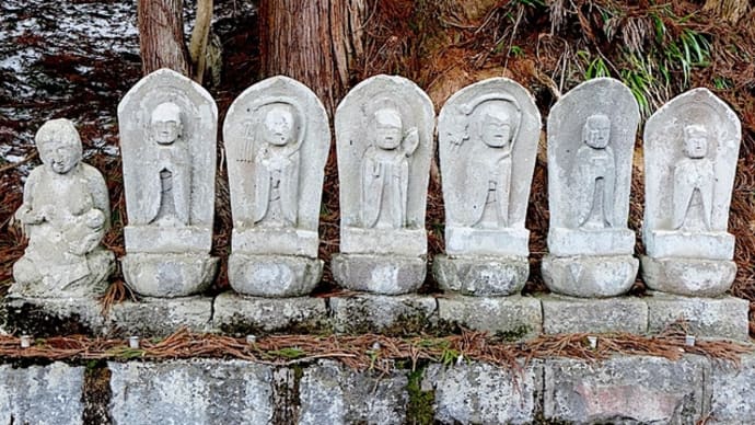 通い道・十日町石仏