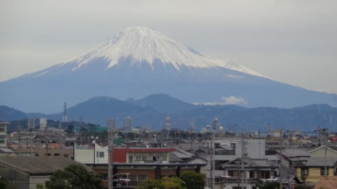 2022年10月25日PM2:10分頃の富士山