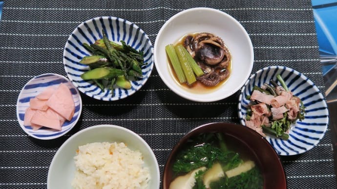 いいダコの煮物とのど黒の炊き込みご飯、炊屋食堂の田舎定食・・・庶民の味。