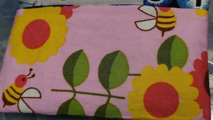 カード入れをハンドメイド