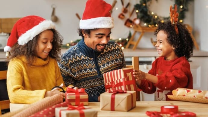 世界各地のユニークなクリスマスの伝統行事5選