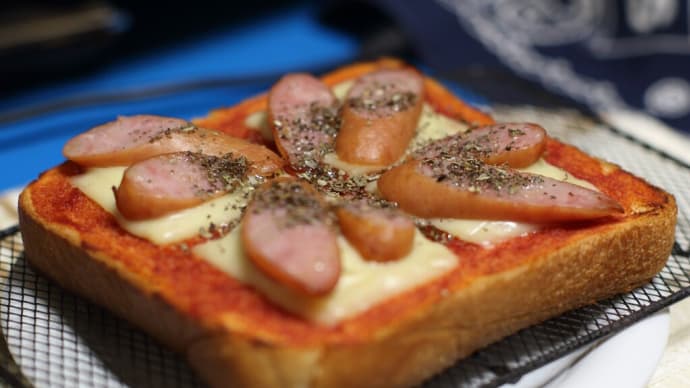 「ある日の朝飯 パン食×5食分。」