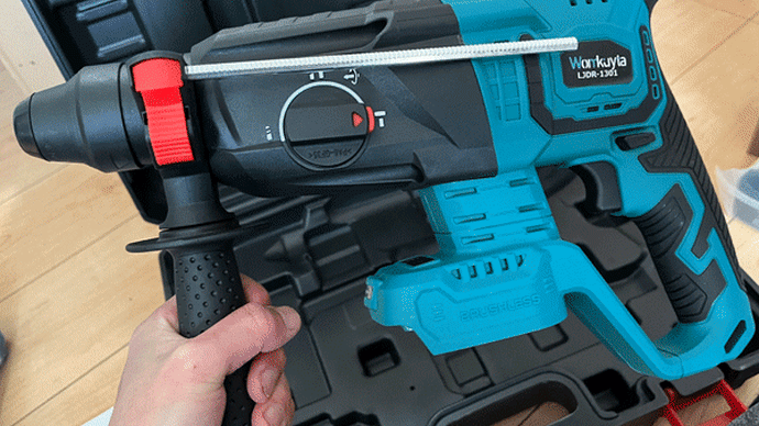 我が家のミニ畑の拡張作業!② 新兵器ゲット! ハンマードリルだ!