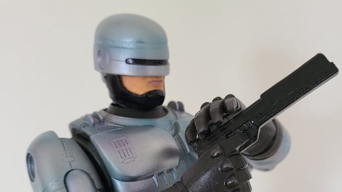 第46回 フィア 可動ロボコップ