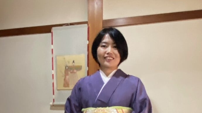 令和5年3月16日出張着付け5件中2件目は富田林市、色無地の着付け＆メイクのご依頼でした。（担当は（中川・福井）