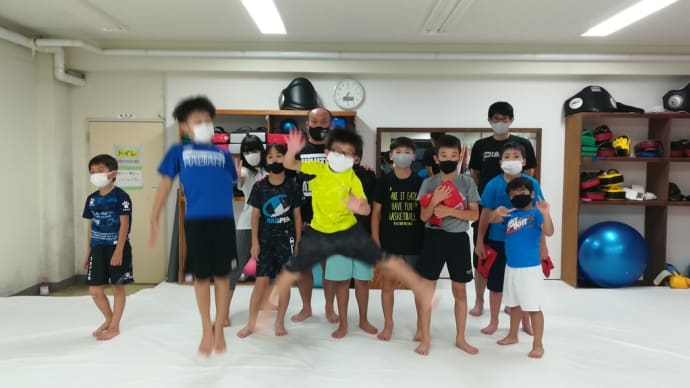 (木)キッズ格闘技クラス18:30~