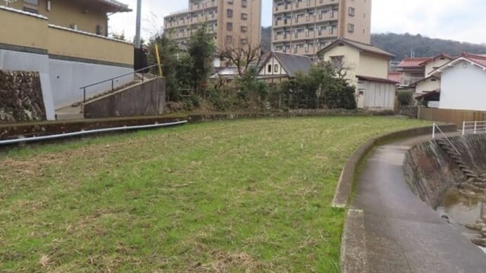 草青む頃に!