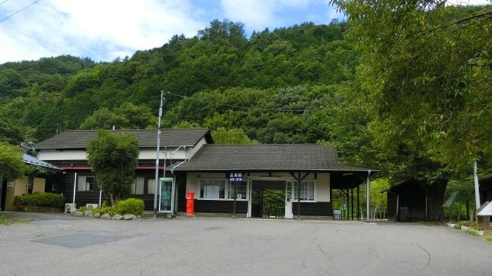 木造駅舎を訪ねて・・・1