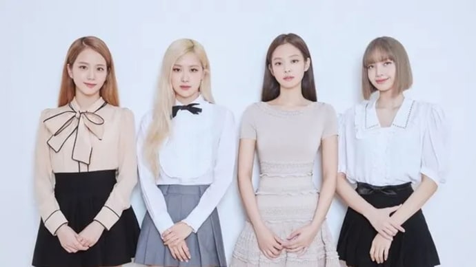 From K-pop Girl Group Brand (December 2021)