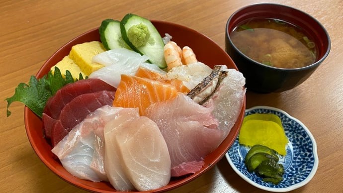 梅花堂 & 活魚料理 鮨処 ちなみ
