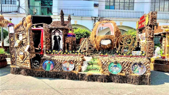 フィリピンのココナツ祭り