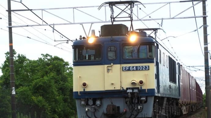 2023年8月7日　山陽線　3084レ　EF64-1023原色