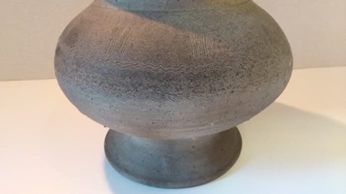 新羅須恵器壷