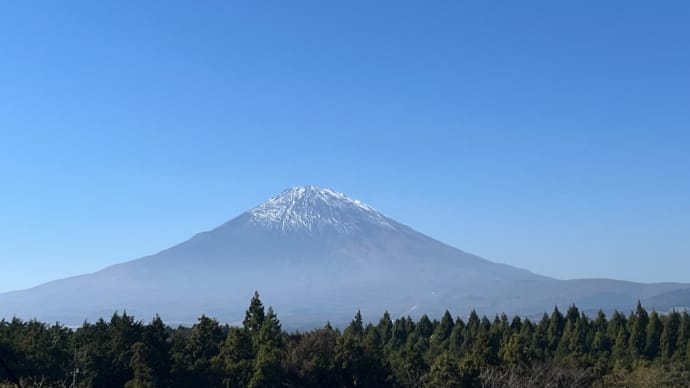 富士山を臨む温泉