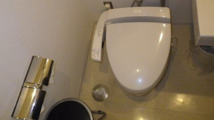 またしても、トイレの話　タンク式に交換　ビフォーアフター