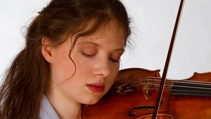 Hallelujah - Caroline Adomeit, violin LIVE