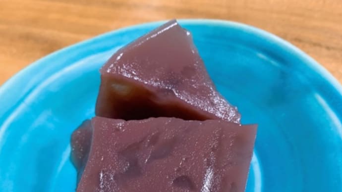 やさしい甘さの水ようかん。