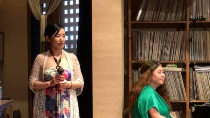 ファーマーズビレッジでライブあります。