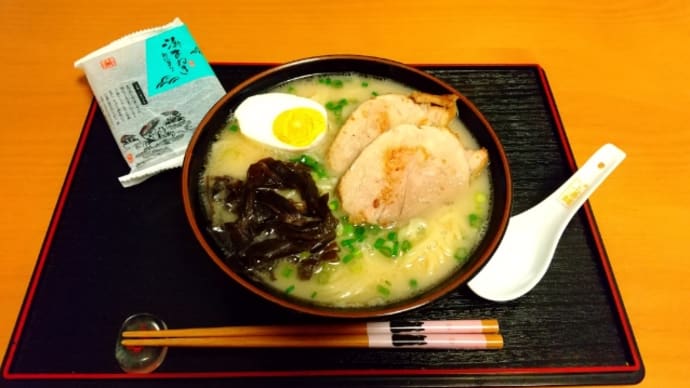 昼食は名店大黒ラーメン