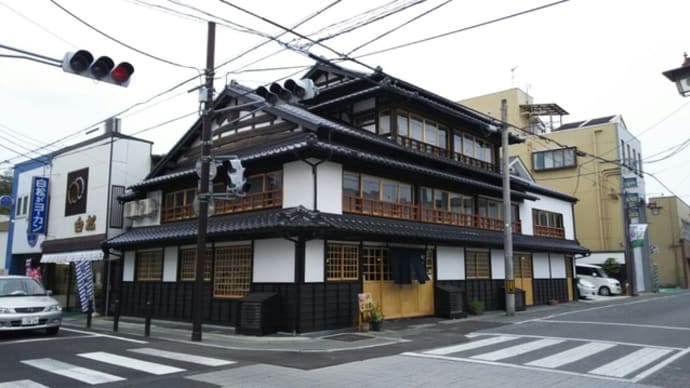 遊廓カフェギャラリー「旧ゑびや旅館」