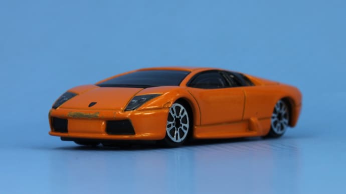 ランボルギーニ ムルシエラゴ Lp640 ロードスター(オレンジ)