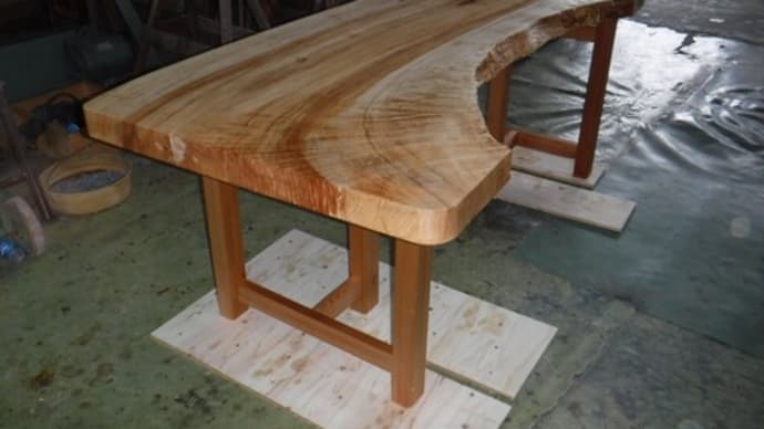 銘木でテーブルを製作しました　･･･　北方の家　Ｙ様邸新築工事　No.50